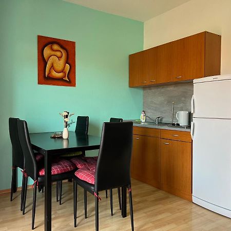 Apartmani Kacola Тучепи Екстер'єр фото